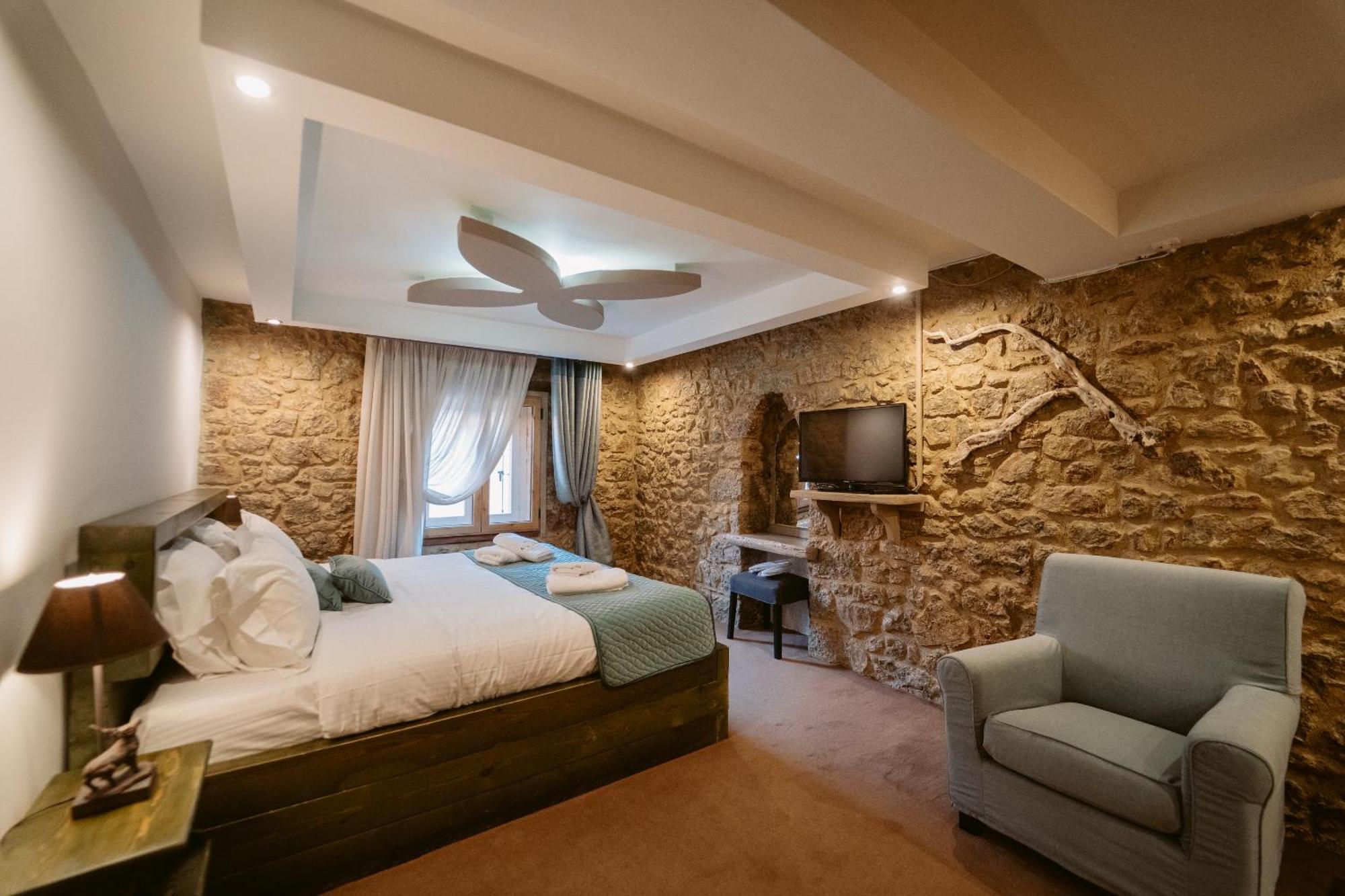 Afanos Guesthouse Arachova Zimmer foto