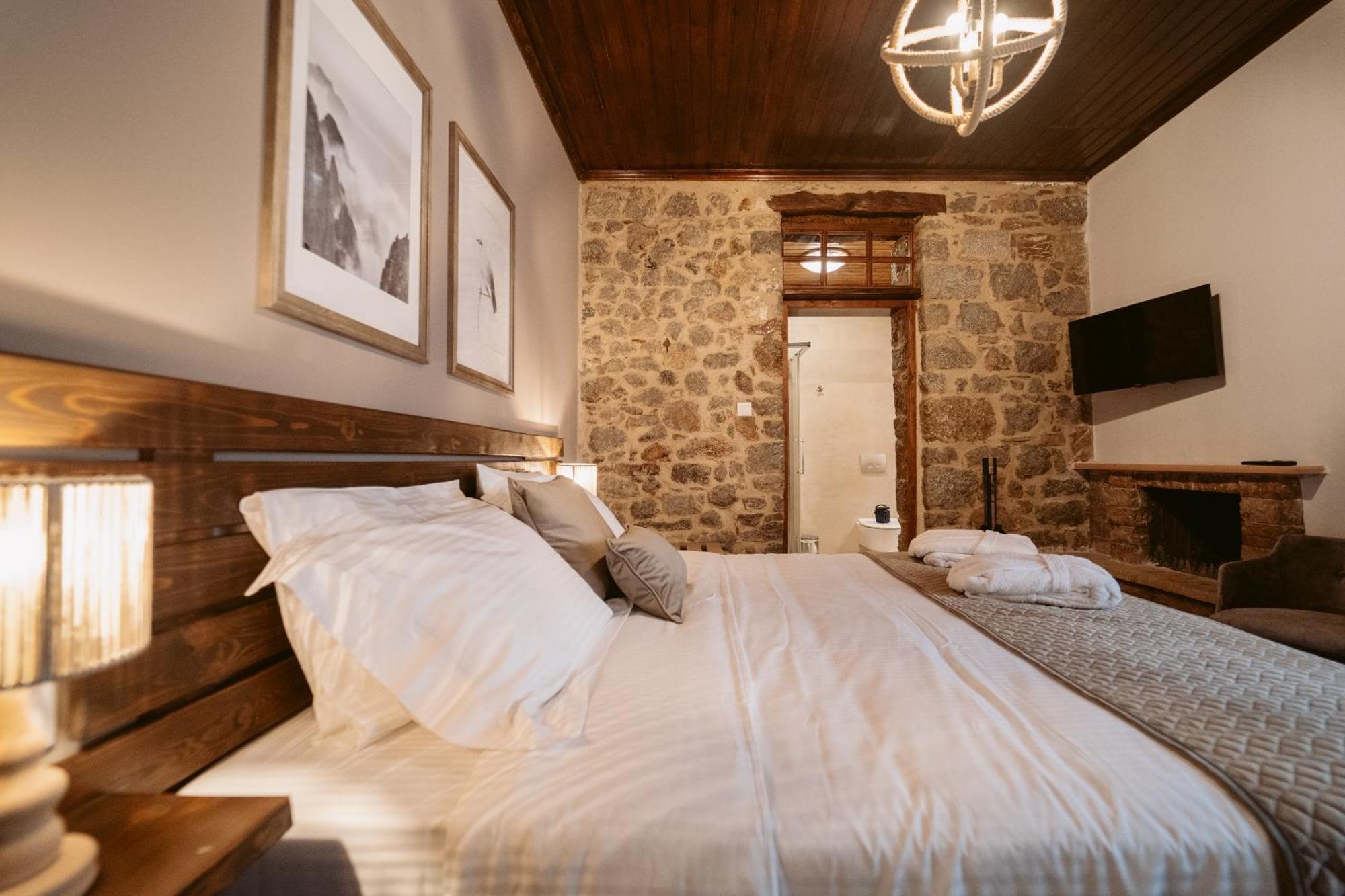Afanos Guesthouse Arachova Zimmer foto